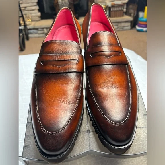 Stylish Brown Leather Loafers for Men - Picture 8 of 9